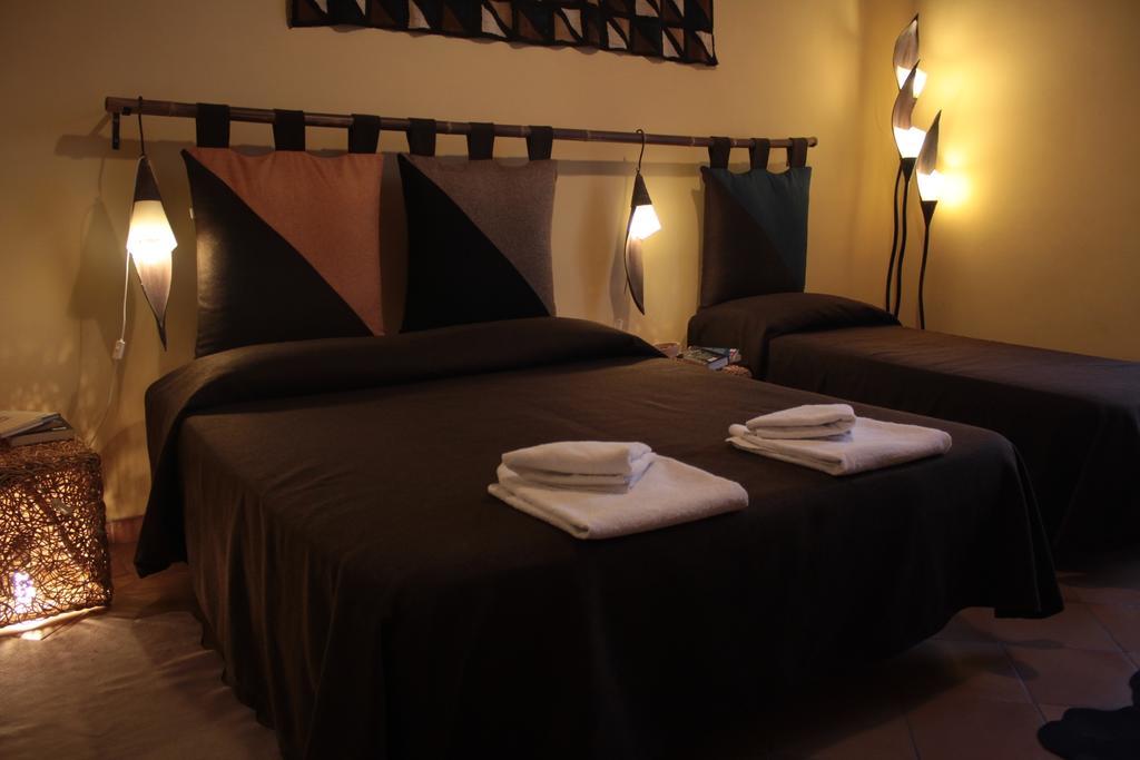 Dimora Dei Giganti Bed & Breakfast Napoli Ruang foto